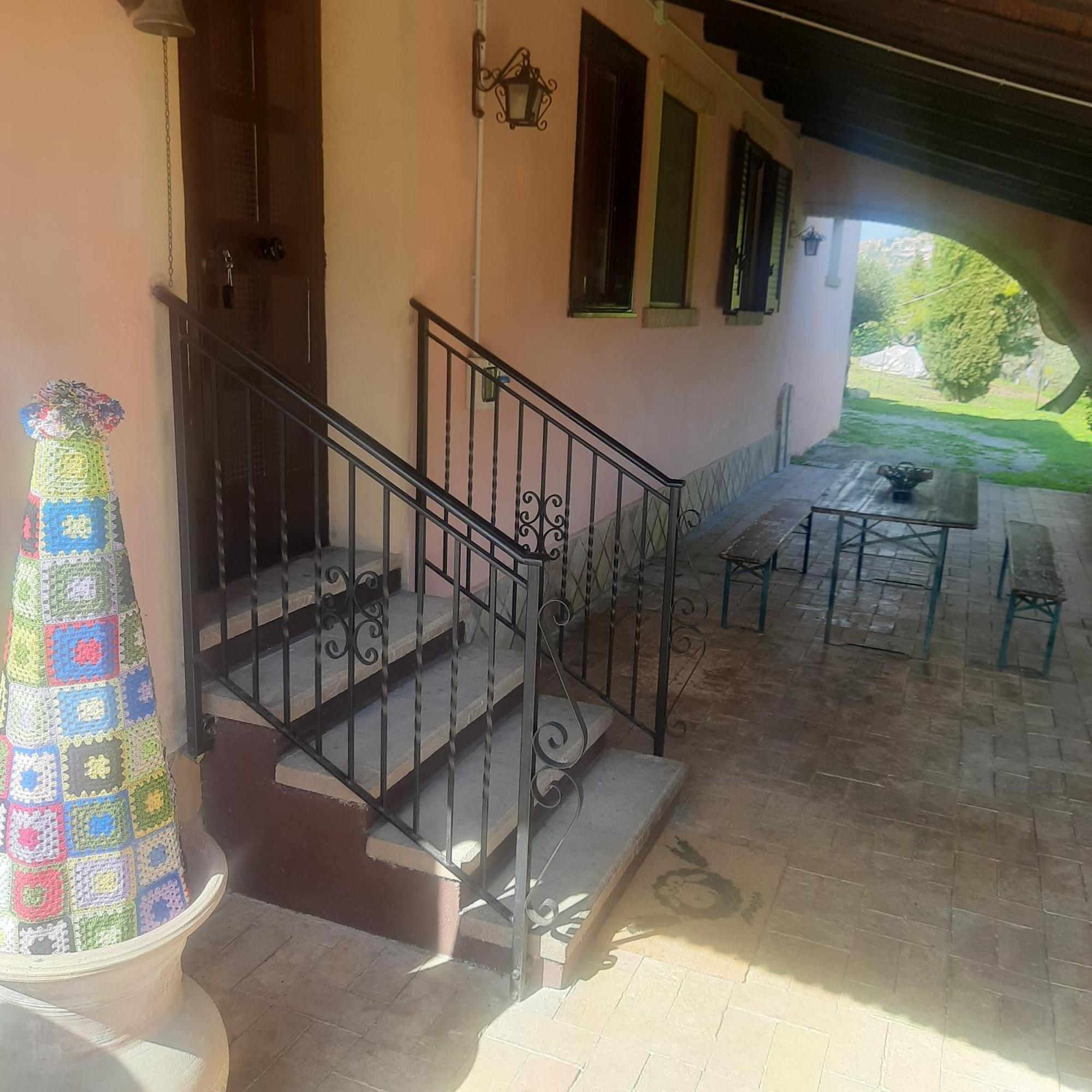 Casalustro Villa Citta Sant'Angelo Exterior foto